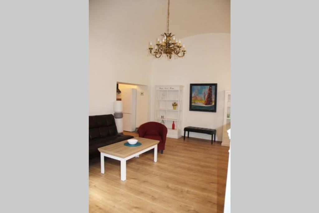 Apartment"Na Hlavnej" Košice Esterno foto